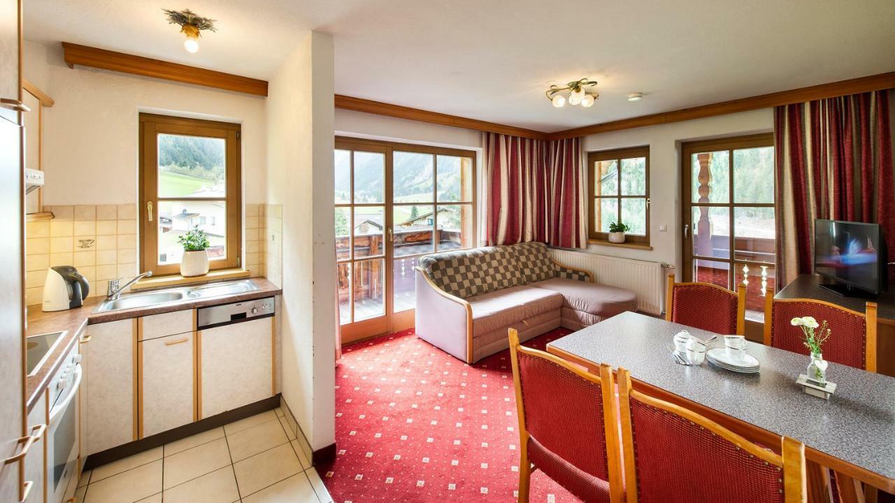 Aparthotel Laerchenheim Neustift im Stubaital Esterno foto