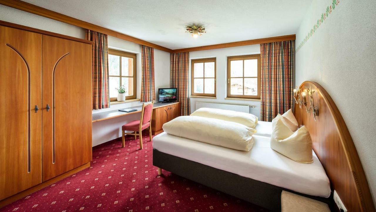 Aparthotel Laerchenheim Neustift im Stubaital Esterno foto