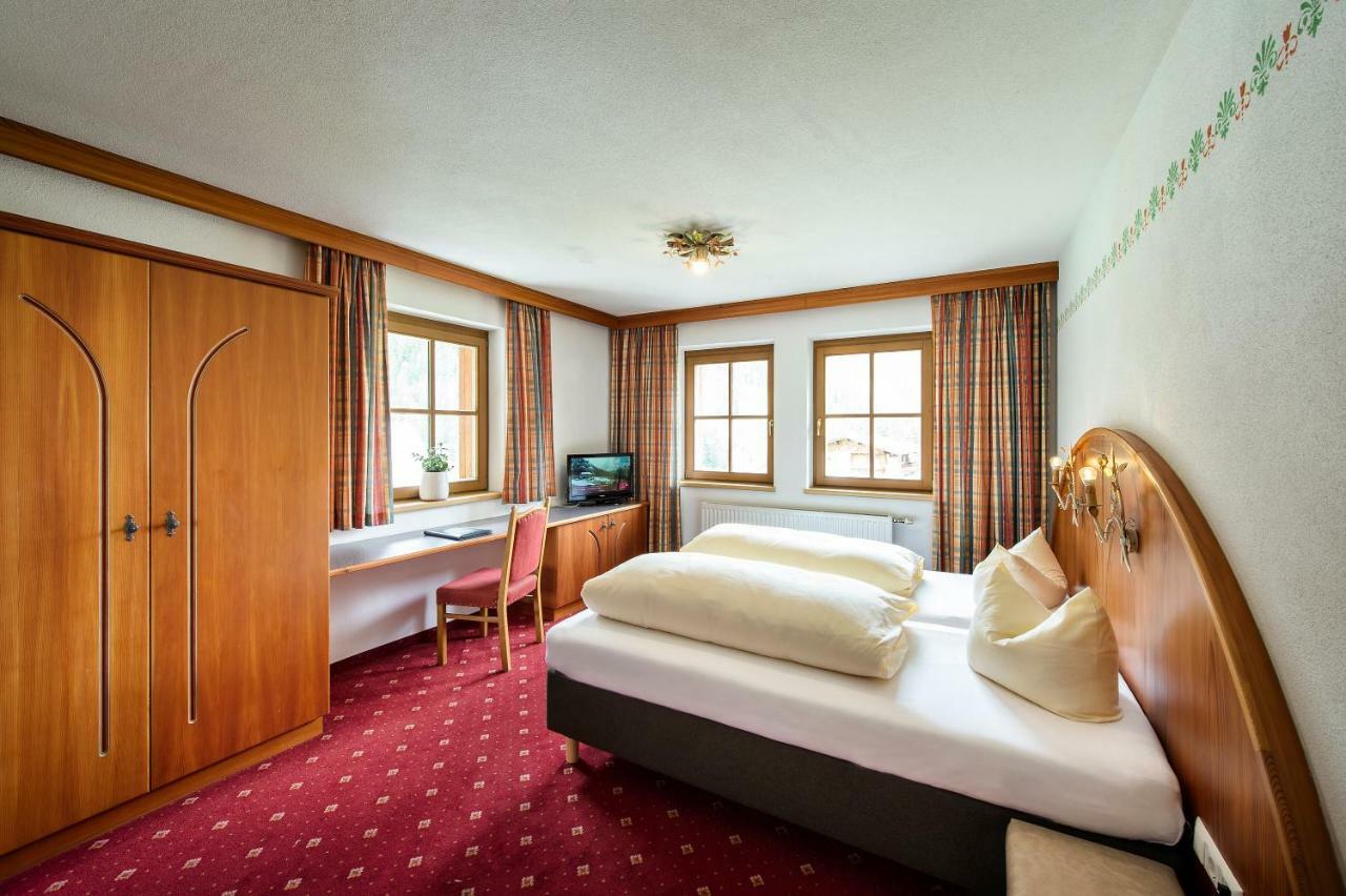 Aparthotel Laerchenheim Neustift im Stubaital Esterno foto
